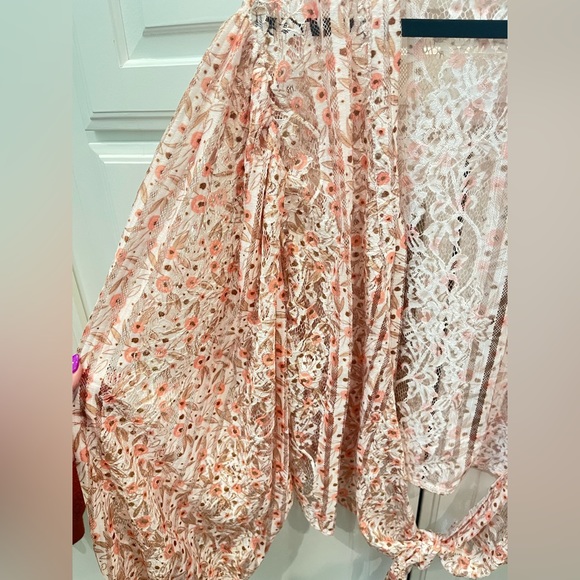 Southern Chics Layering Top NWT - Picture 3 of 6